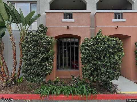 Pell Pl, San Diego, CA 92130