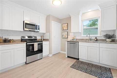 Red Oak, HOPEWELL, VA 23860