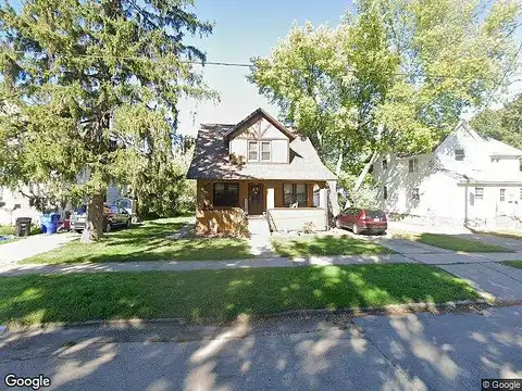 E Harrison St, Appleton, WI 54915