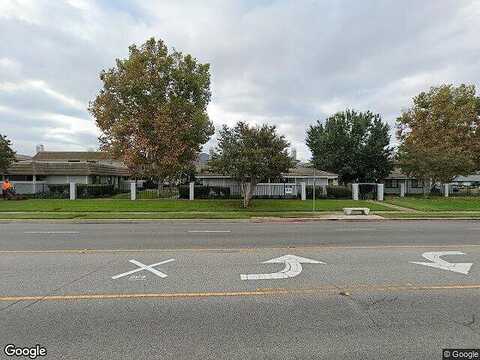 Royal Ave, Simi Valley, CA 93065