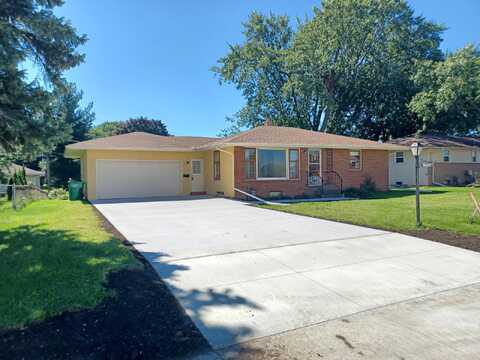 County Road B, SAINT PAUL, MN 55113