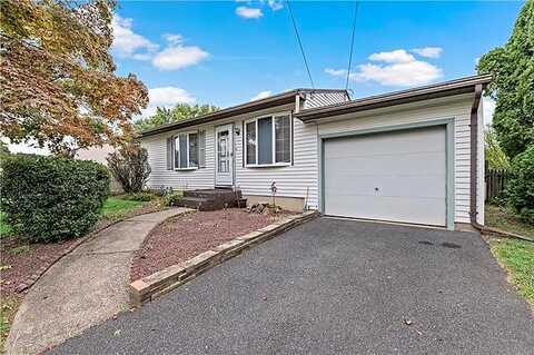 Ridge, EASTON, PA 18040