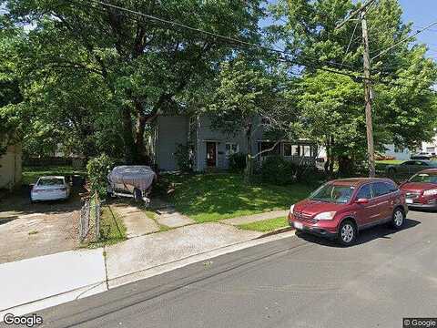West, FAIRFAX, VA 22030