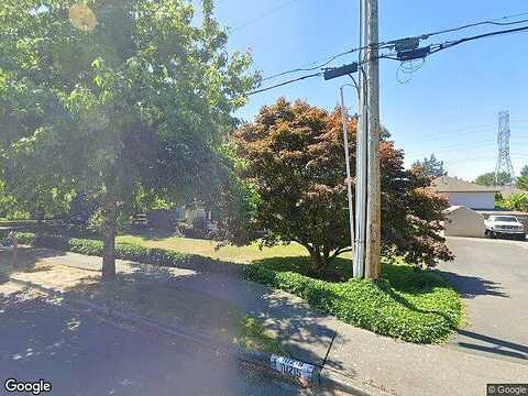 126Th, KIRKLAND, WA 98033