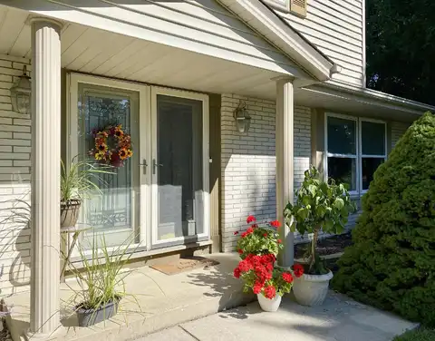 Woodridge, WAUKESHA, WI 53188