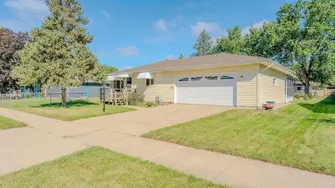 Kensington, JANESVILLE, WI 53546
