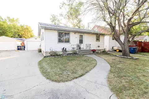 12Th, MOORHEAD, MN 56560