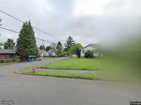Moore, PORTLAND, OR 97217