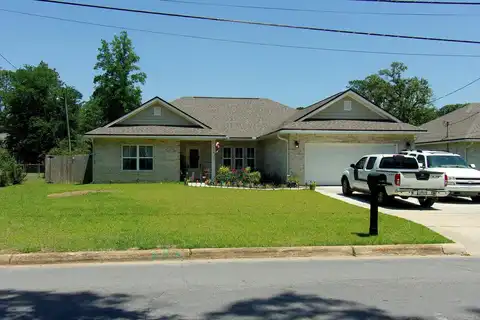 Adams, CRESTVIEW, FL 32536