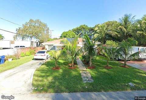 164Th, OPA LOCKA, FL 33054