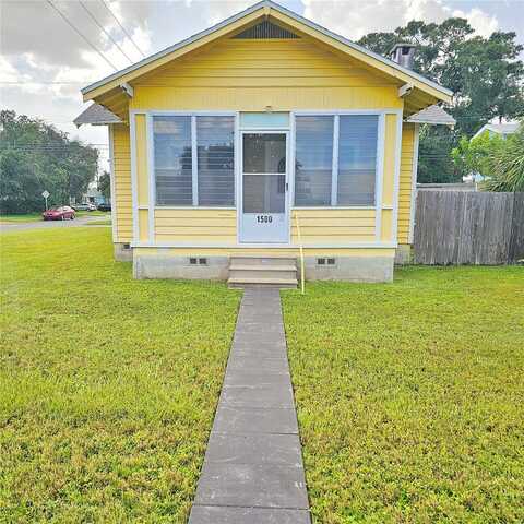 28Th, SAINT PETERSBURG, FL 33713