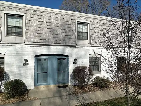 Pennsbury, PITTSBURGH, PA 15205