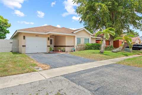 99Th, PEMBROKE PINES, FL 33025