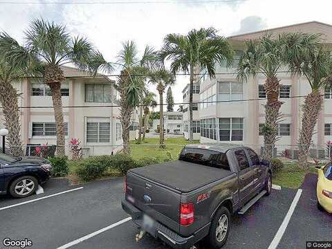Ocean, HALLANDALE BEACH, FL 33009