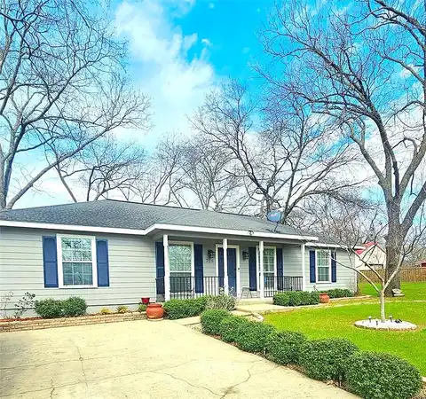 5Th, BONHAM, TX 75418