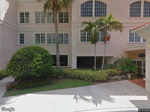 Cadbury Cir, Venice, FL 34293