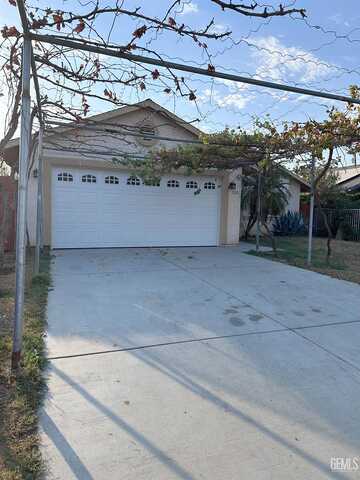 Tyree Toliver, BAKERSFIELD, CA 93307