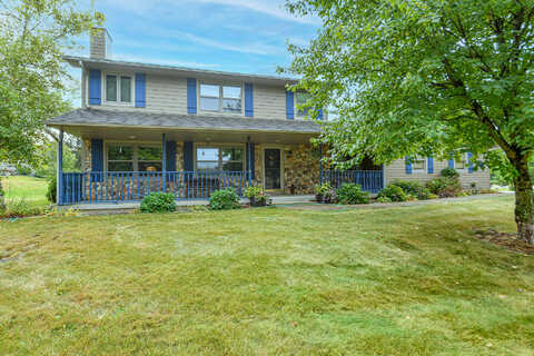 Royal Hill, BURLINGTON, WI 53105