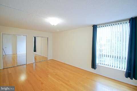 Old Meadow Rd, McLean, VA 22102