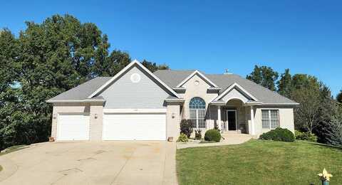 Tall Oak, RACINE, WI 53406