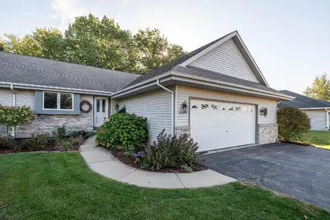 Shadow Wood, GERMANTOWN, WI 53022