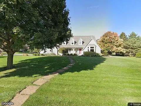 Fieldside, PEWAUKEE, WI 53072
