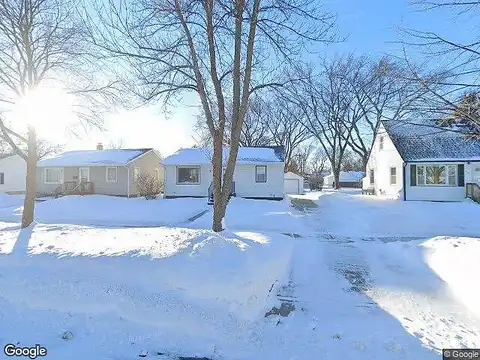 16Th, MOORHEAD, MN 56560