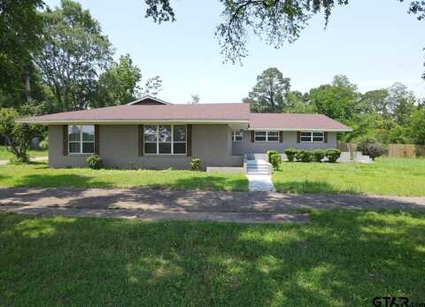 1St, HUGHES SPRINGS, TX 75656