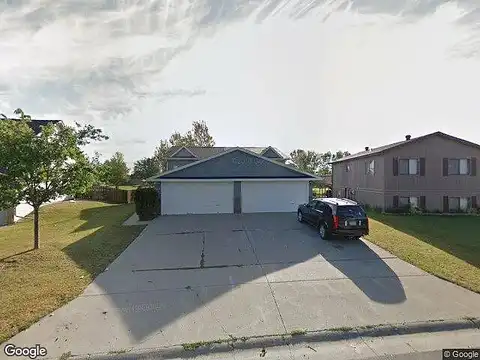 26Th Street, MOORHEAD, MN 56560