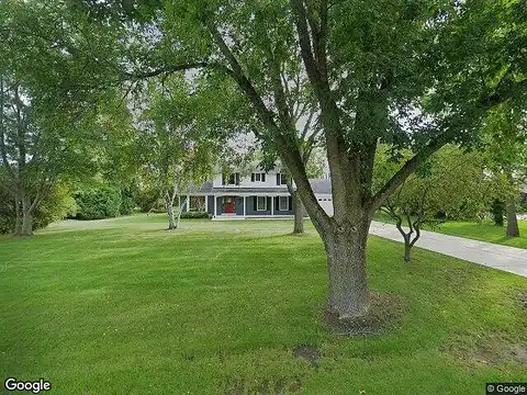 River Oaks, MEQUON, WI 53092