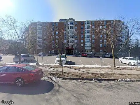 28Th, MINNEAPOLIS, MN 55408