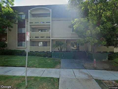 N Catalina Ave, Pasadena, CA 91106