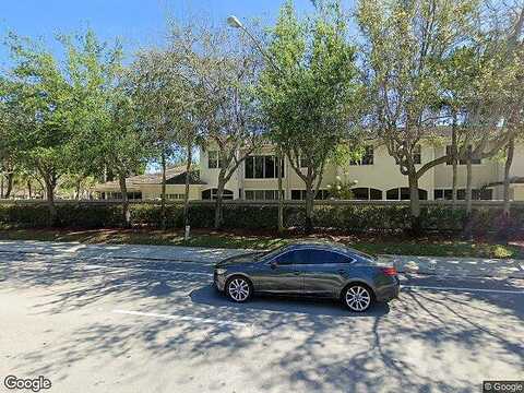 Bella Cir, Boynton Beach, FL 33437