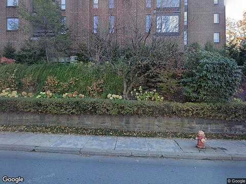 5Th Ave, Shadyside, PA 15232