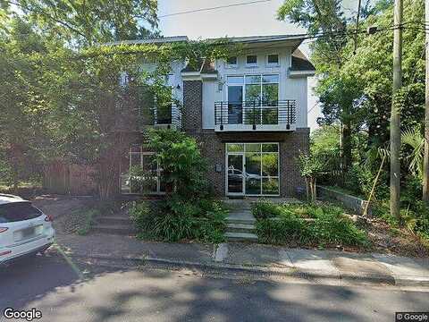 Saint Francis St, Tallahassee, FL 32301