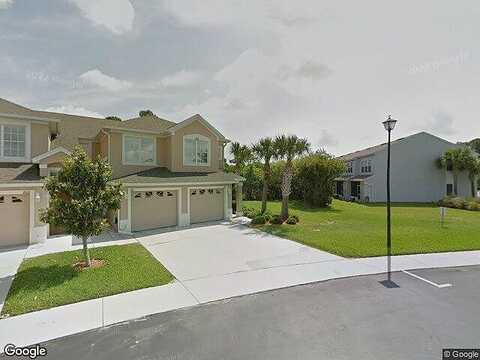 Trotter Ln, Melbourne, FL 32940