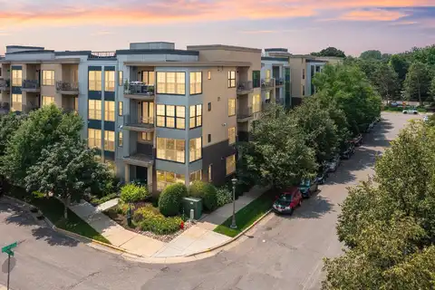 Ellis Ave, Saint Paul, MN 55114