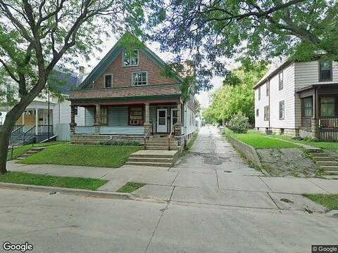 N 39Th St, Milwaukee, WI 53208