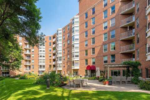 W 28Th St, Minneapolis, MN 55408