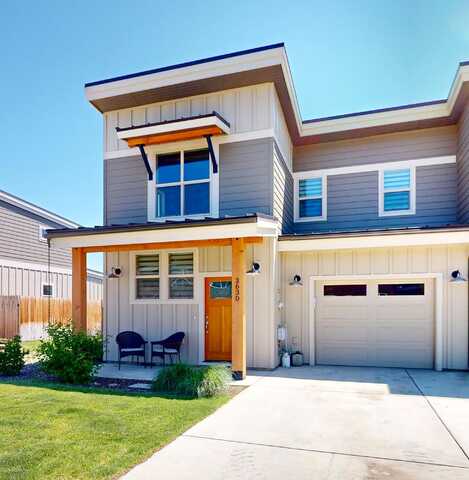 Badger, REDMOND, OR 97756