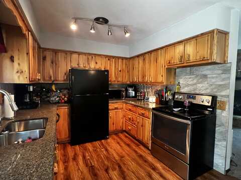 Center, BEAVER DAM, WI 53916