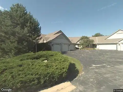 High Ridge, PEWAUKEE, WI 53072