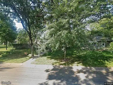 8Th, SAINT CLOUD, MN 56304