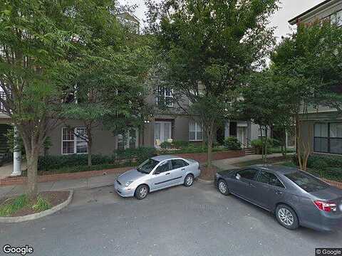 Walker Sq, Charlottesville, VA 22903