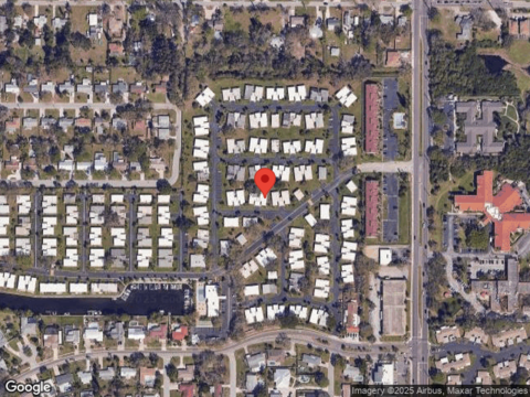 Riverbluff Cir, Sarasota, FL 34231