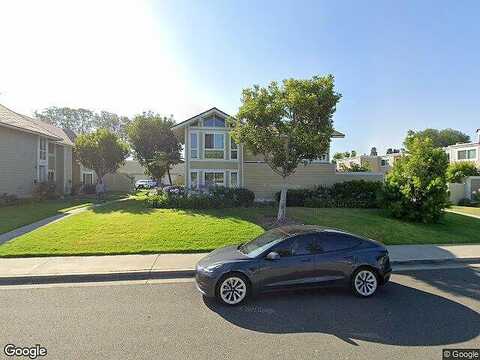 Golden Glen St, Irvine, CA 92604