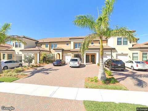 Staggerbush Dr, Venice, FL 34293