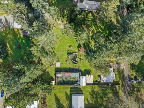 Se Clara Dr, MyrtleCreek, OR 97457