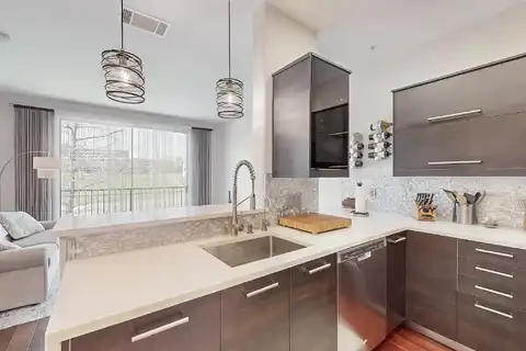 Las Colinas Boulevard E #332, Irving, TX 75039
