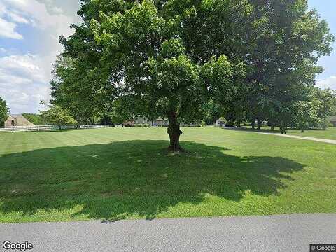 Featherbed Ln, Garnet Valley, PA 19060